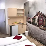 Kalvin Vendegszobak 3*