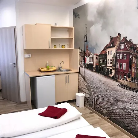 Kalvin Vendegszobak 3*