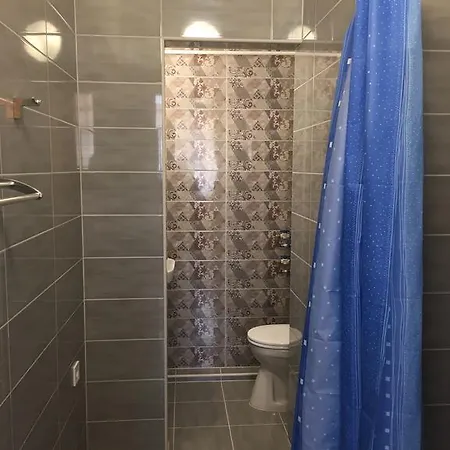 Kalvin Vendegszobak Guest house 3*