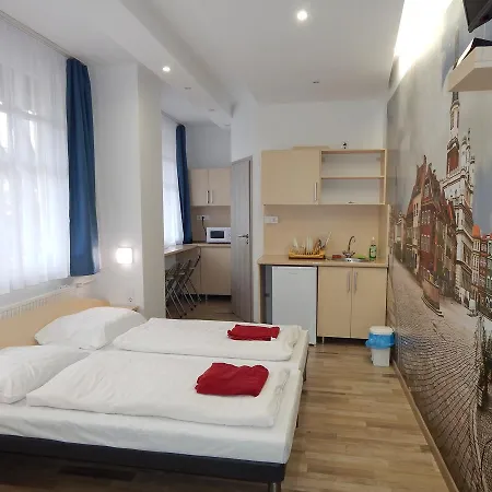 Kalvin Vendegszobak Guest house 3*