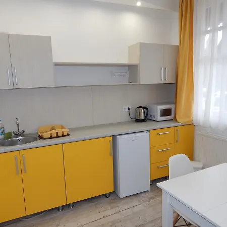 Kalvin Vendegszobak Guest house