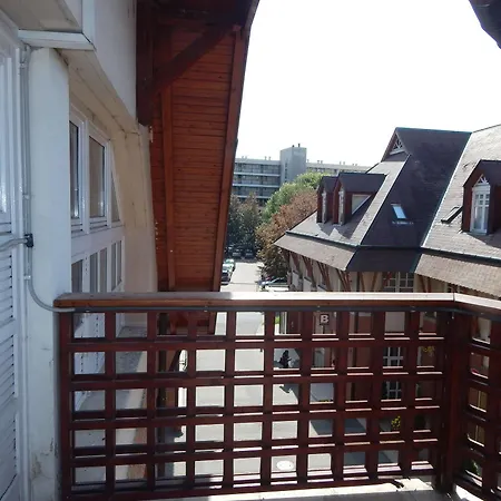 Kalvin Vendegszobak Guest house 3*