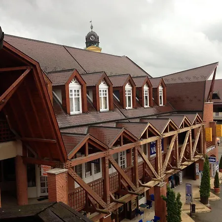 Kalvin Vendegszobak 3* Debrecen